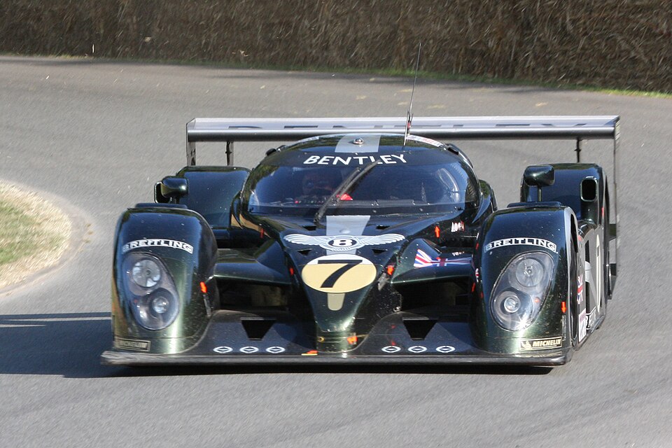 Bentley Speed 8 (2003)